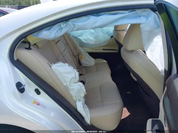 58ABK1GG2JU091783 2018 LEXUS ES - Image 8