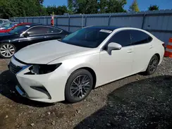 58ABK1GG2JU094635 2018 LEXUS ES