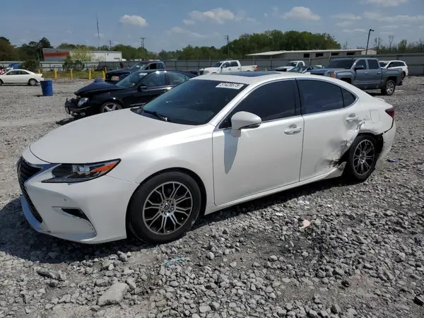 58ABK1GG2JU095428 2018 LEXUS ES - Image 1