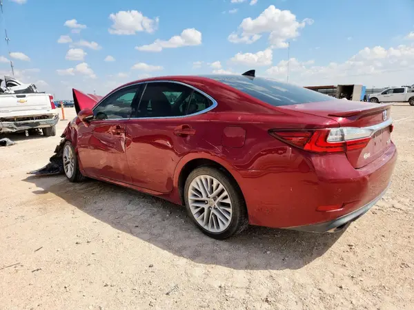 58ABK1GG2JU097373 2018 LEXUS ES - Image 2