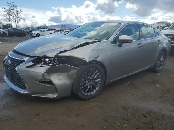 58ABK1GG2JU098152 2018 LEXUS ES - Image 1