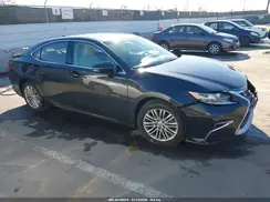 58ABK1GG2JU099544 2018 LEXUS ES