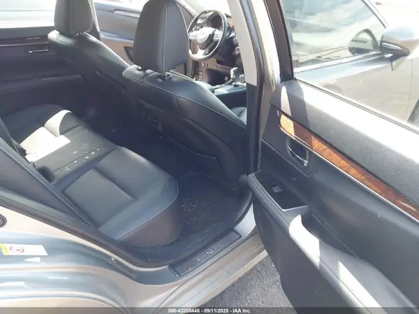 58ABK1GG2JU103897 2018 LEXUS ES - Image 8