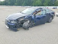 58ABK1GG2JU103981 2018 LEXUS ES
