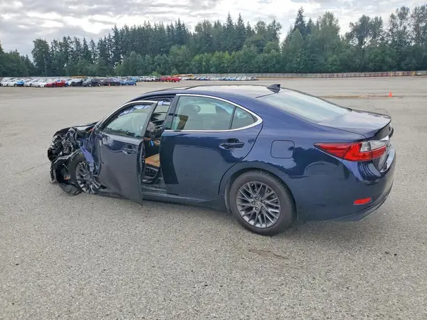 58ABK1GG2JU103981 2018 LEXUS ES - Image 2