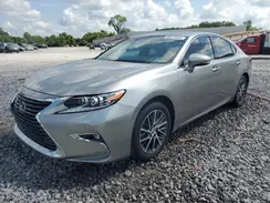58ABK1GG2JU110820 2018 LEXUS ES