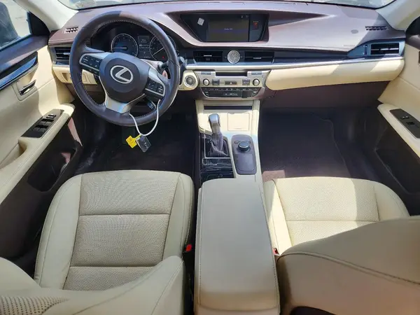 58ABK1GG3GU009505 2016 LEXUS ES - Image 8