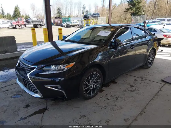 58ABK1GG3GU009634 2016 LEXUS ES - Image 2