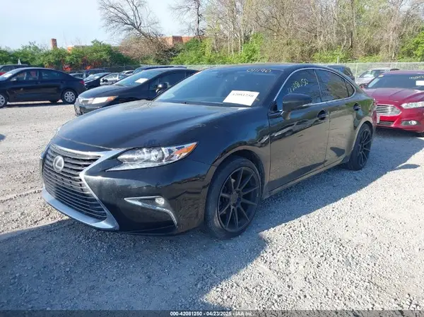 58ABK1GG3GU011190 2016 LEXUS ES - Image 2
