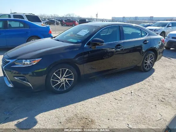 58ABK1GG3GU013134 2016 LEXUS ES - Image 2