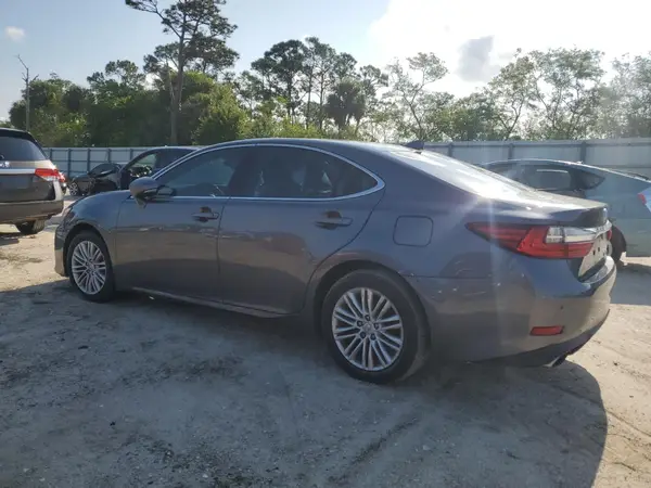 58ABK1GG3GU014073 2016 LEXUS ES - Image 2