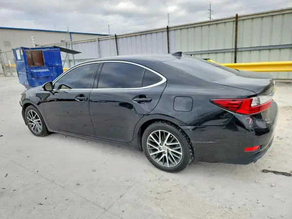 58ABK1GG3GU015546 2016 LEXUS ES - Image 2