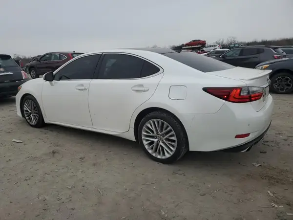 58ABK1GG3GU017975 2016 LEXUS ES - Image 2