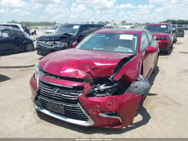 58ABK1GG3GU019869 2016 LEXUS ES - Image 2