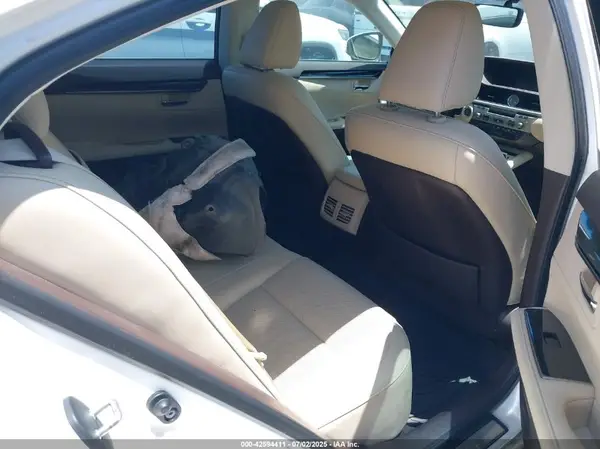 58ABK1GG3GU020178 2016 LEXUS ES - Image 8