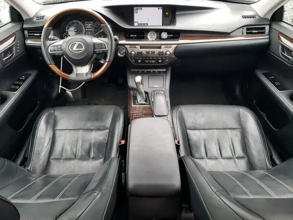 58ABK1GG3GU024960 2016 LEXUS ES - Image 8