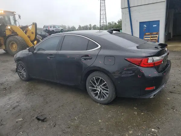 58ABK1GG3GU026434 2016 LEXUS ES - Image 2