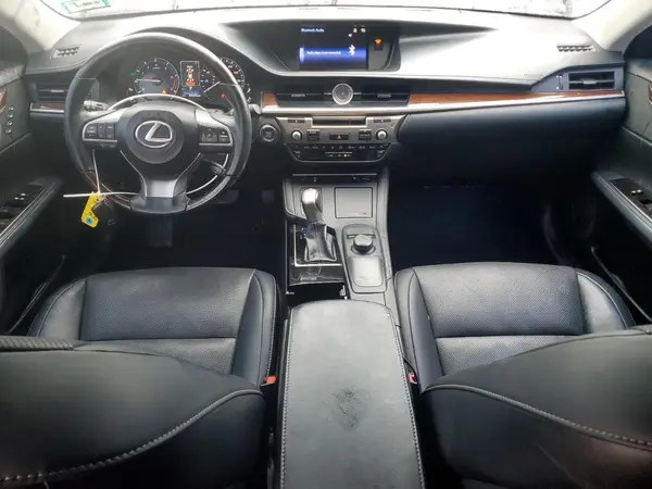 58ABK1GG3GU026434 2016 LEXUS ES - Image 8