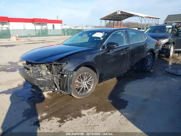 58ABK1GG3GU027762 2016 LEXUS ES - Image 2