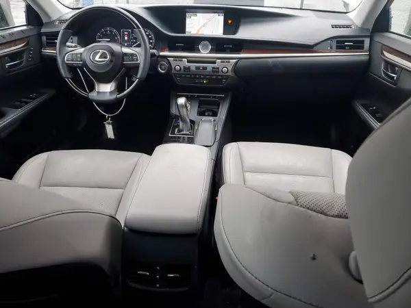 58ABK1GG3GU028135 2016 LEXUS ES - Image 8