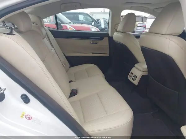 58ABK1GG3GU028183 2016 LEXUS ES - Image 8