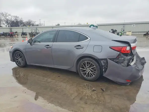 58ABK1GG3GU034582 2016 LEXUS ES - Image 2