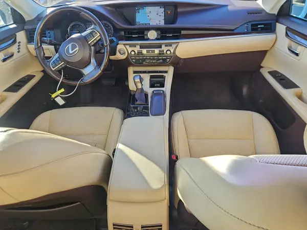 58ABK1GG3GU035439 2016 LEXUS ES - Image 8