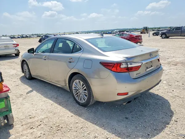 58ABK1GG3HU035894 2017 LEXUS ES - Image 2