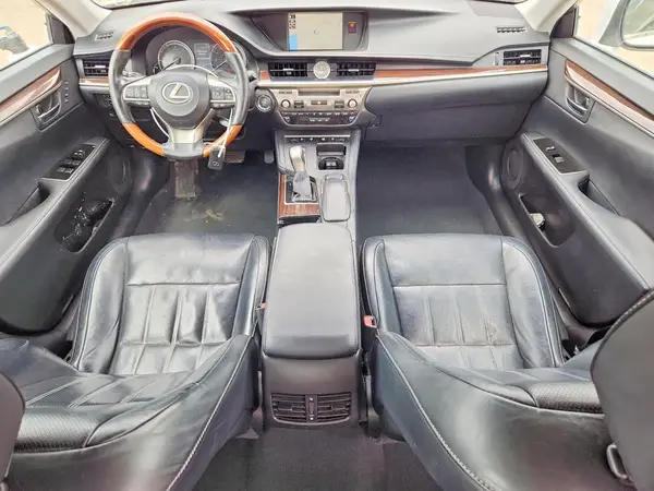 58ABK1GG3HU040531 2017 LEXUS ES - Image 8