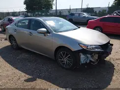 58ABK1GG3HU045180 2017 LEXUS ES
