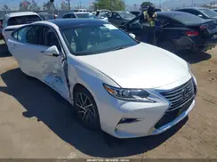 58ABK1GG3HU045874 2017 LEXUS ES
