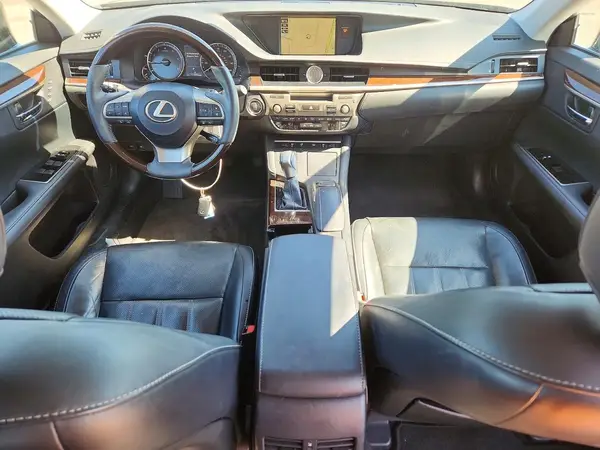 58ABK1GG3HU047172 2017 LEXUS ES - Image 8