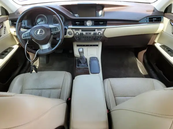 58ABK1GG3HU051903 2017 LEXUS ES - Image 8