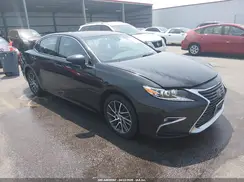 58ABK1GG3HU057653 2017 LEXUS ES