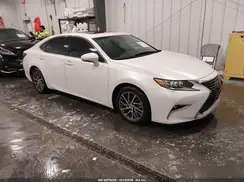 58ABK1GG3HU060200 2017 LEXUS ES