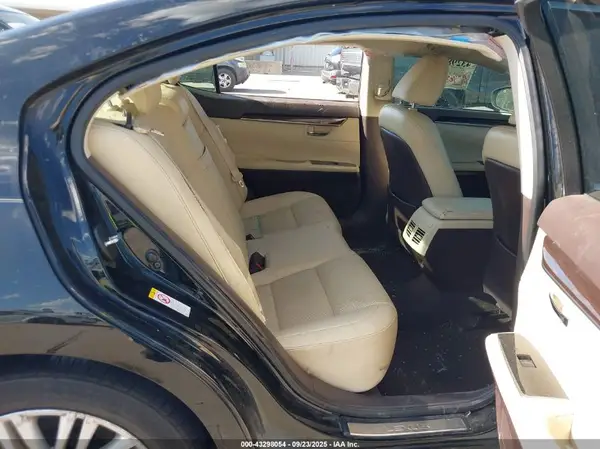 58ABK1GG3HU061086 2017 LEXUS ES - Image 8