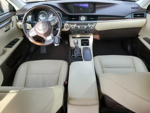 58ABK1GG3HU061671 2017 LEXUS ES - Image 8