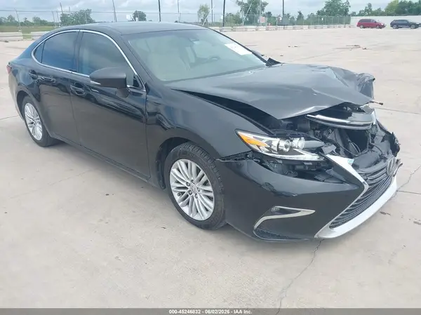58ABK1GG3HU062948 2017 LEXUS ES - Image 1