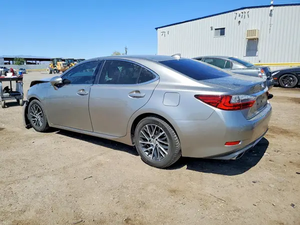 58ABK1GG3HU063226 2017 LEXUS ES - Image 2