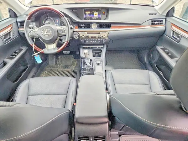 58ABK1GG3HU063310 2017 LEXUS ES - Image 8