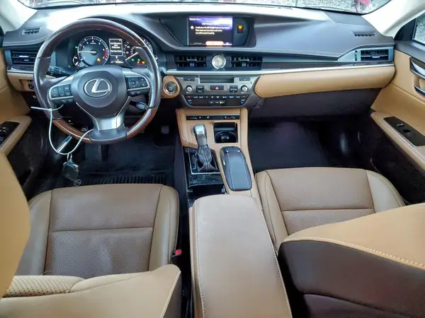58ABK1GG3HU064750 2017 LEXUS ES - Image 8