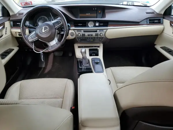 58ABK1GG3HU068989 2017 LEXUS ES - Image 8