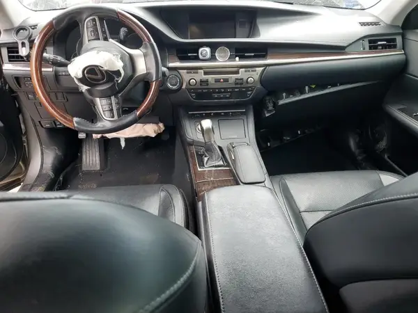 58ABK1GG3HU069687 2017 LEXUS ES - Image 8