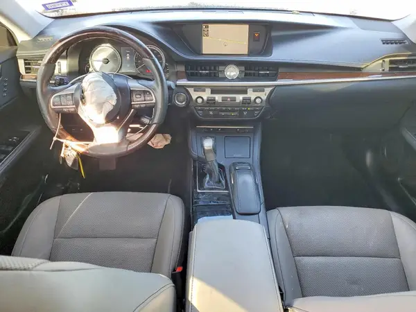 58ABK1GG3HU070323 2017 LEXUS ES - Image 8