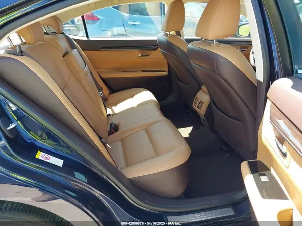 58ABK1GG3HU072265 2017 LEXUS ES - Image 8