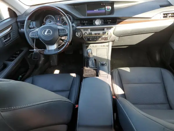 58ABK1GG3HU073402 2017 LEXUS ES - Image 8
