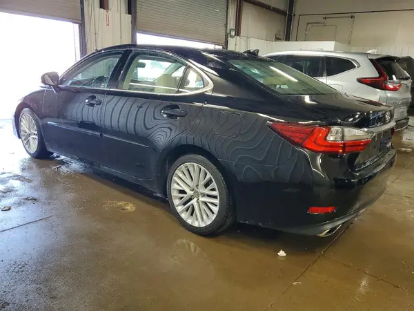 58ABK1GG3HU074520 2017 LEXUS ES - Image 2