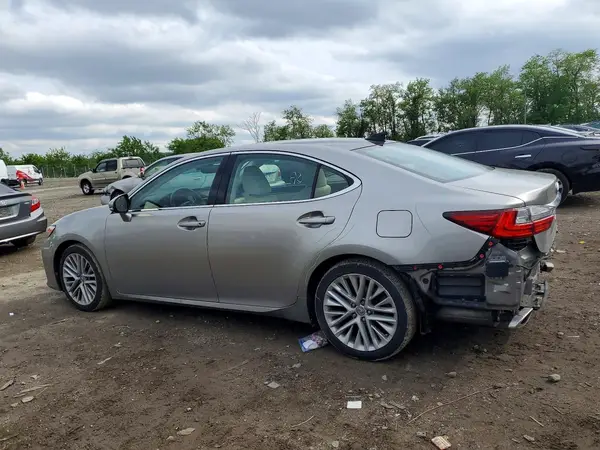 58ABK1GG3HU077272 2017 LEXUS ES - Image 2
