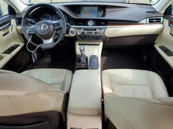 58ABK1GG3HU077272 2017 LEXUS ES - Image 8