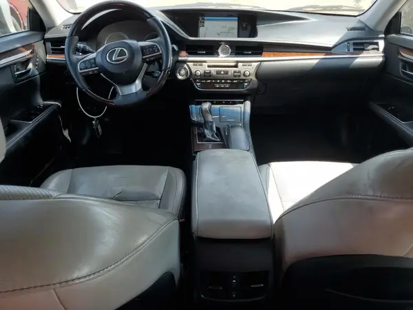 58ABK1GG3HU077403 2017 LEXUS ES - Image 8